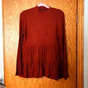 Women's mock turtleneck tunic,  size small in a burnt orange